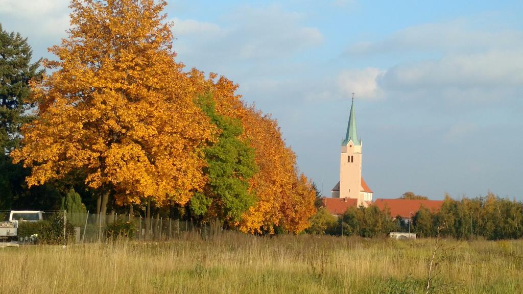 Sloneczne Apartamenty Sobótka Exterior foto